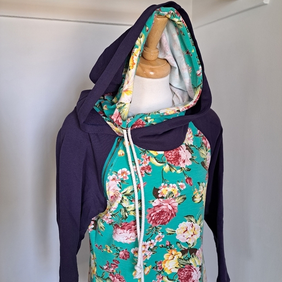 Vanilla Bay Floral Mini Dress with Hood - Teal and Purple - Picture 2 of 13